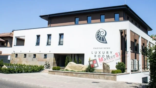 Kőfelület a lakótérben